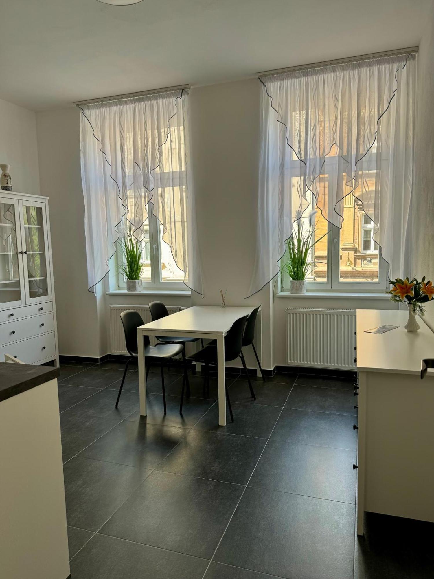 Top Class Apartments In Carlsbad Bulharska Street Karlowe Wary Zewnętrze zdjęcie